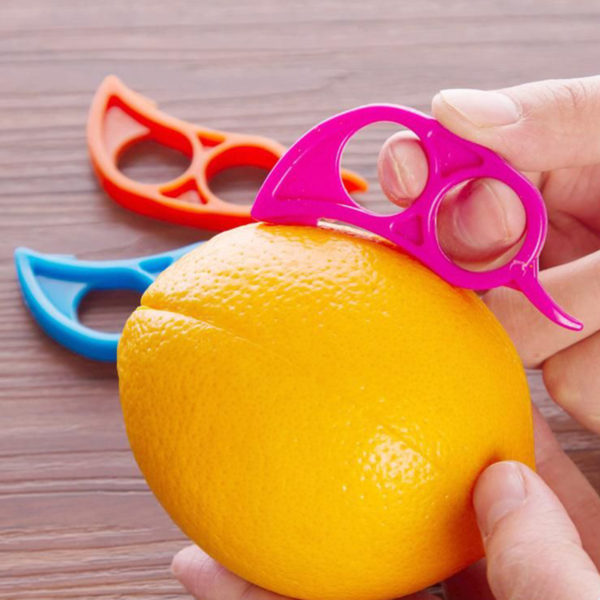 Citrus peeler