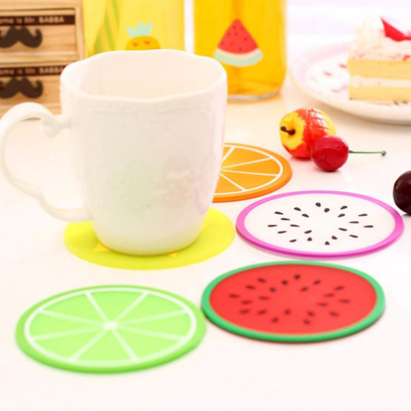 Lot of 6 fruity coasters