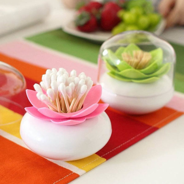 Lotus-shaped cotton swab dispenser | Black & White