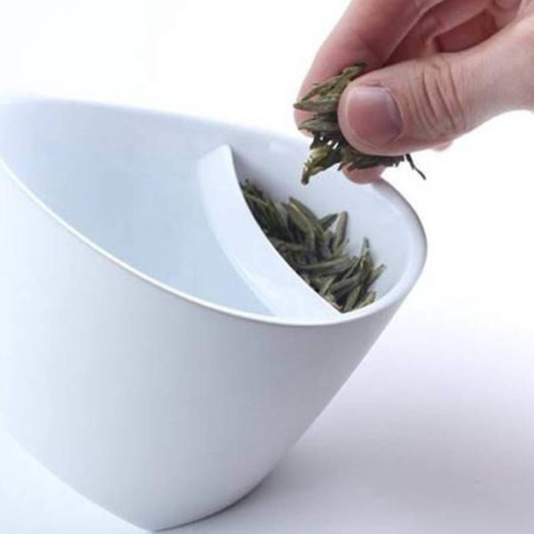 Infusing tea cup | White