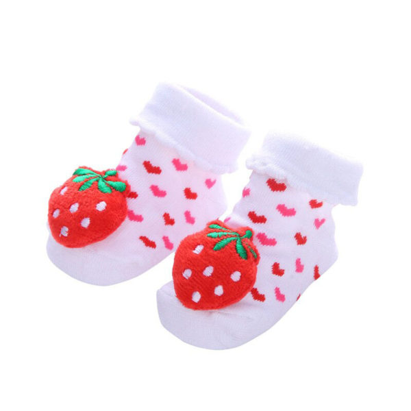 Adorable paire de chaussettes 3D pour bébé | Fraise