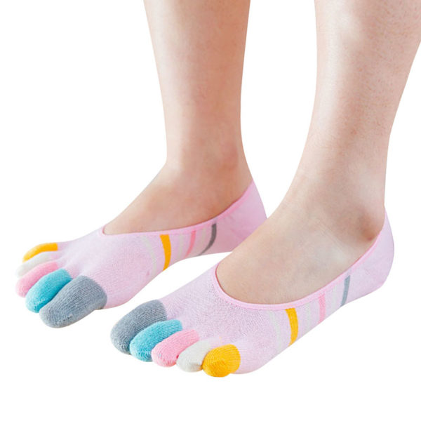 Pair of playful socks with toes | Pink