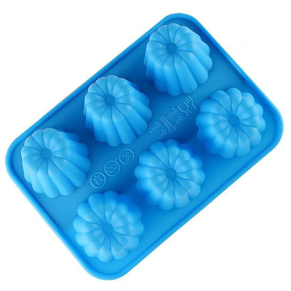 Silicone mold for 6 French cannelés | Blue