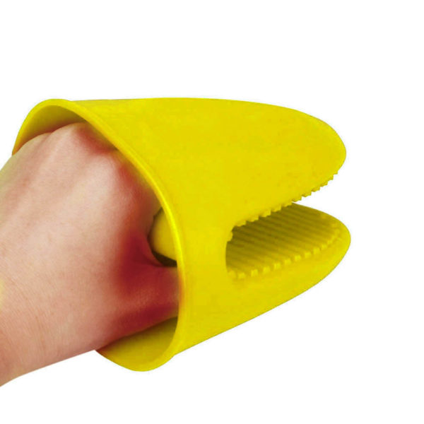 Medium silicone oven mitt | Yellow