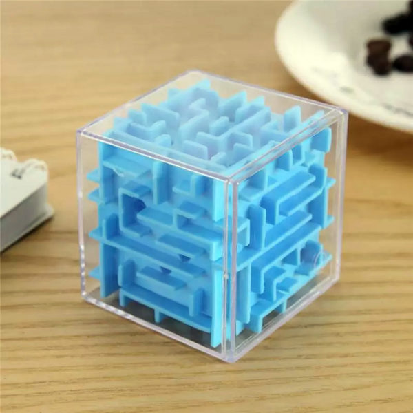 Cube de labyrinthe 3D à bille | Bleu