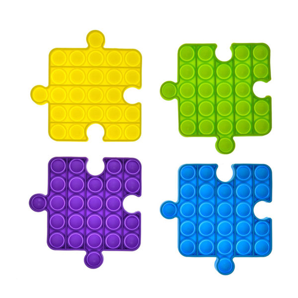 Silicone “Pop” game composed of 4 Puzzles