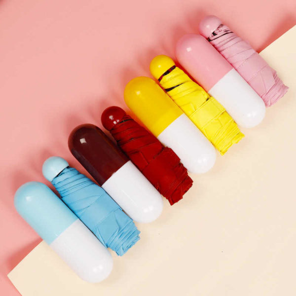 Ultra-Compact Umbrella Pill | Red